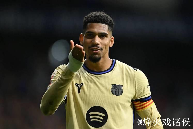 每体：多名巴萨球员找到弗里克，表示愿意填补阿劳霍的空缺