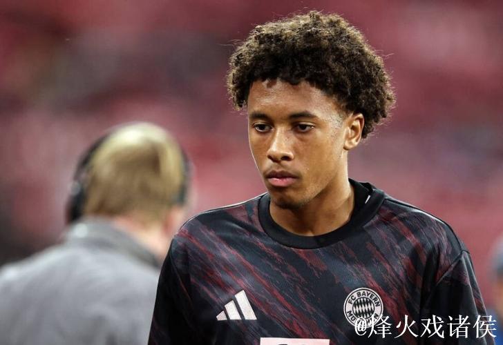 镜报:拜仁16岁中卫基亚拉的父亲上周和曼城、切尔西会面 镜报:拜仁16岁中卫基亚拉的父亲上周和曼城、切尔西会面