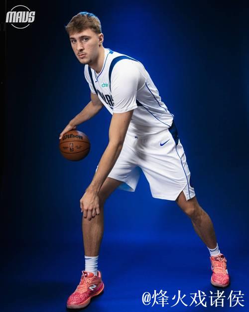 弗拉格首节14分2板2助,独行侠拿到43分创赛季首节得分新高 弗拉格首节14分2板2助,独行侠拿到43分创赛季首节得分新高